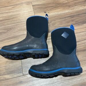 Children's Black and Blue Outdoor Boots